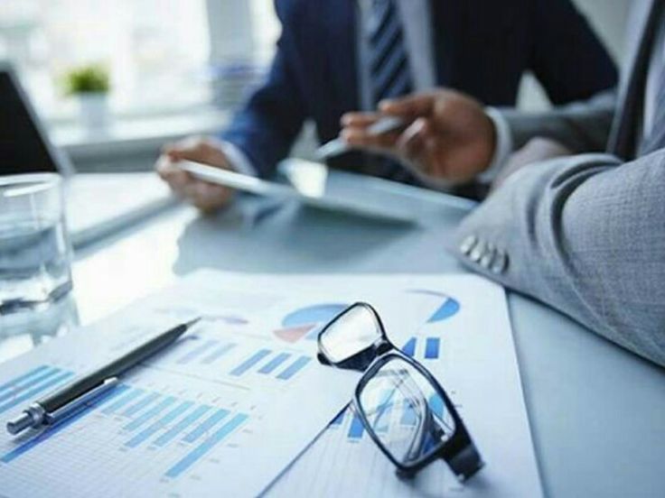 Equipe técnica oferecendo suporte de TI para PMEs em Sorocaba"