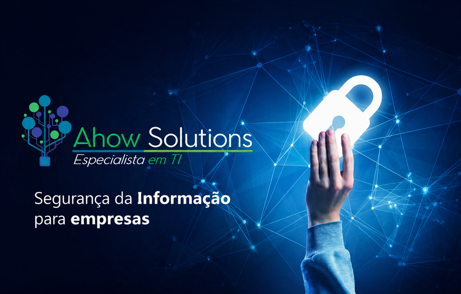 Profissionais de TI analisando dados em um monitor com foco em segurança da informação para empresas.